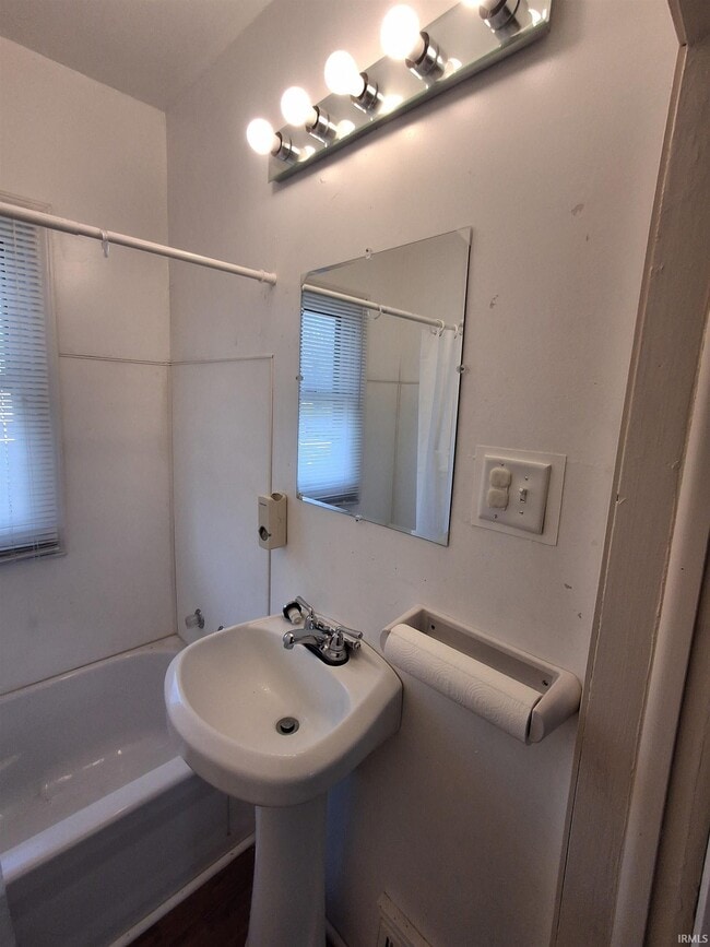 Building Photo - 2801 Pennsylvania St