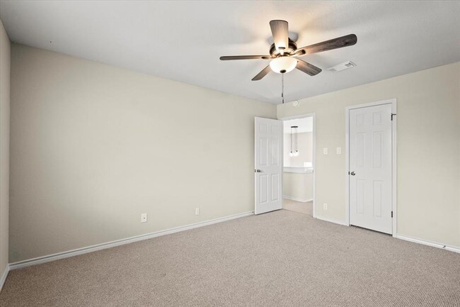 Building Photo - 5916 Rickerhill Ln
