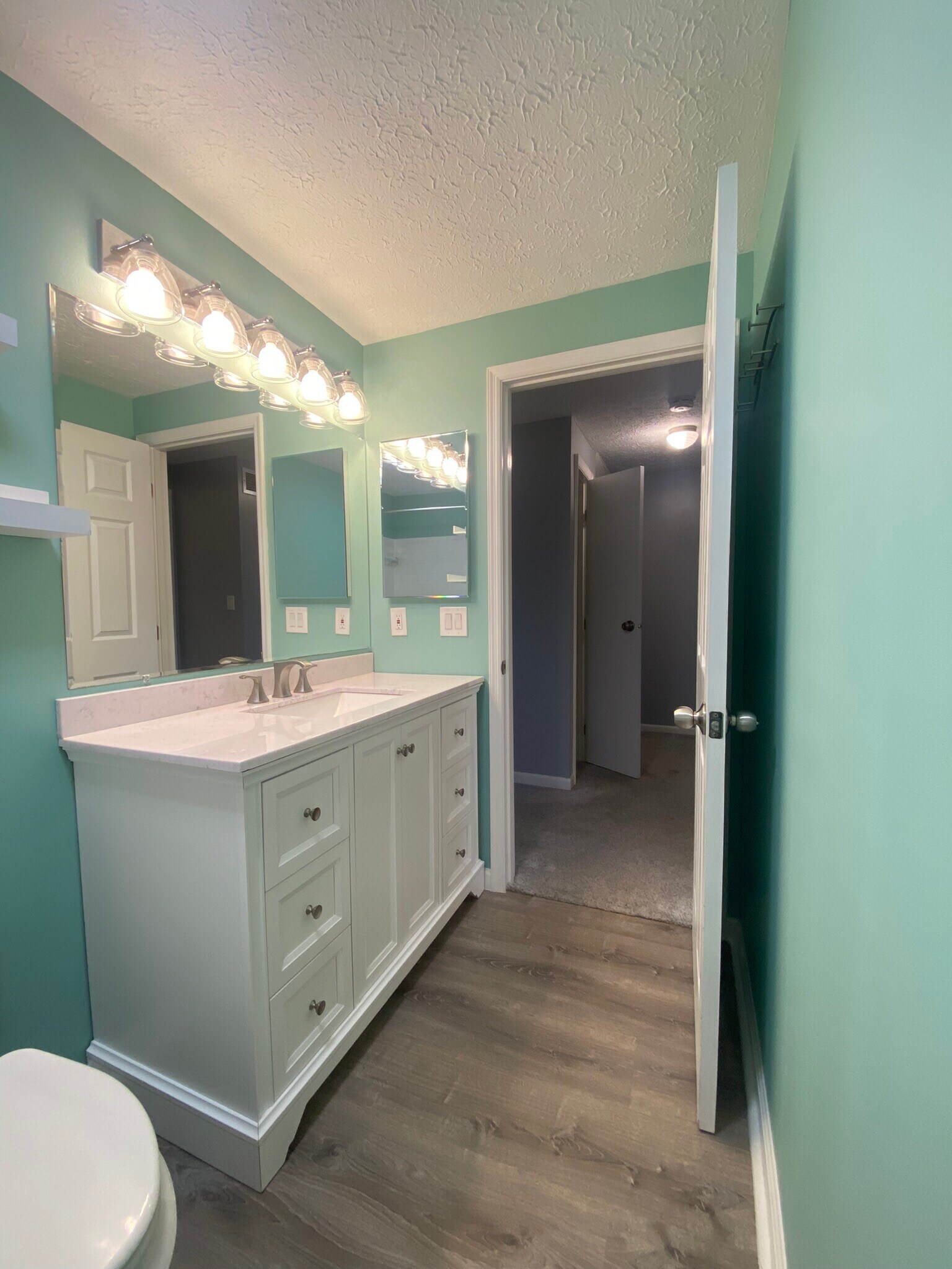 Building Photo - 9348 Loch Lea Ln