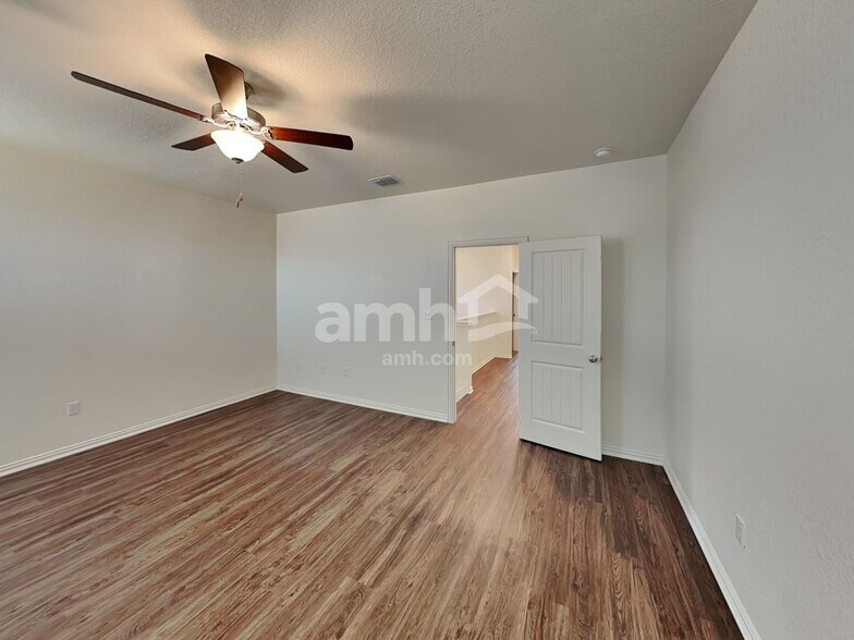 Building Photo - 332 Aspen Waters