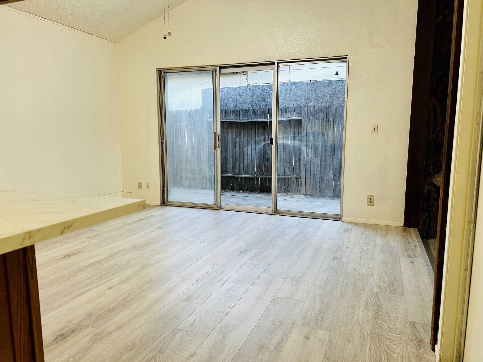 Building Photo - 2930 Lerwick Rd