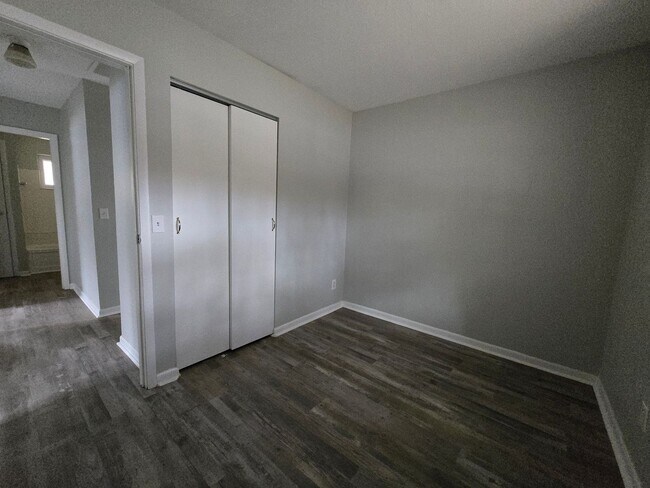 Building Photo - 3823 Iberis Ave