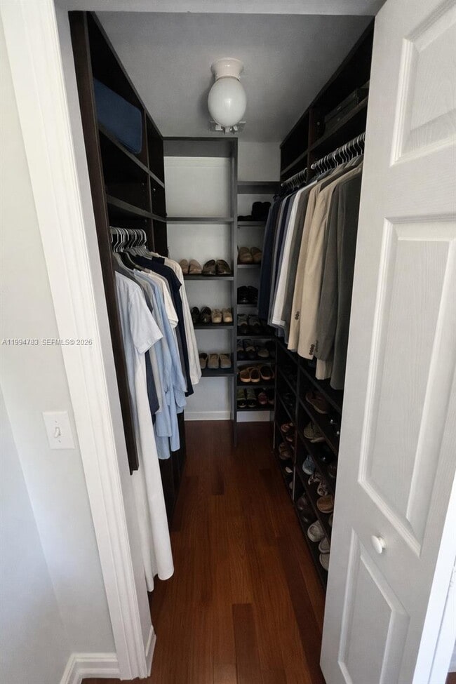 Building Photo - 101 Sidonia Ave