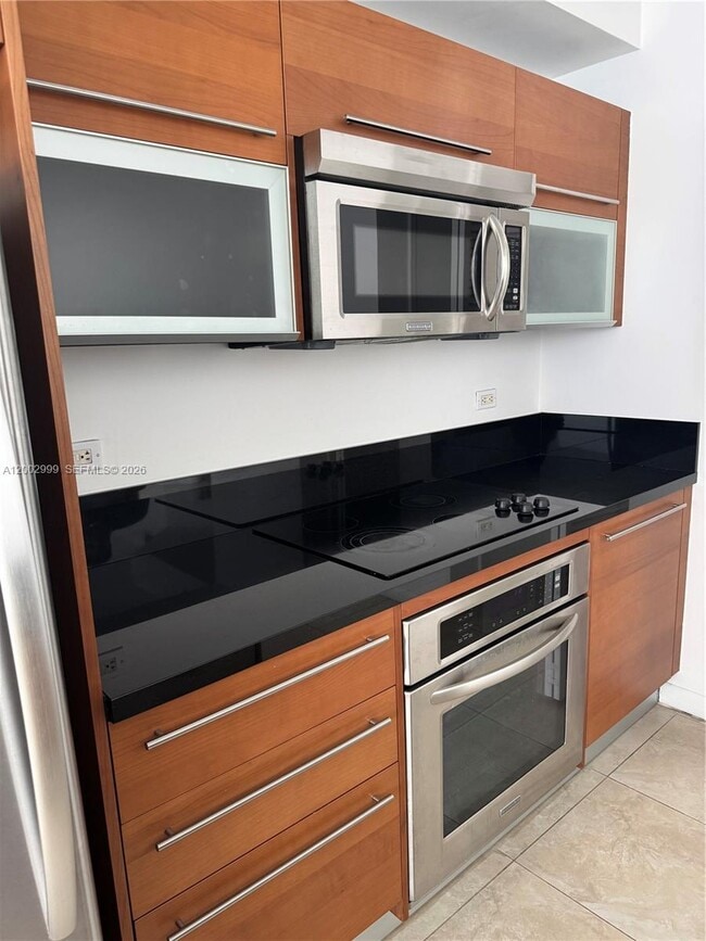 Building Photo - 253 NE 2nd St