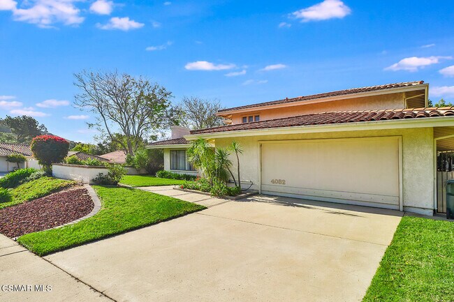 Building Photo - 4082 Avenida Verano