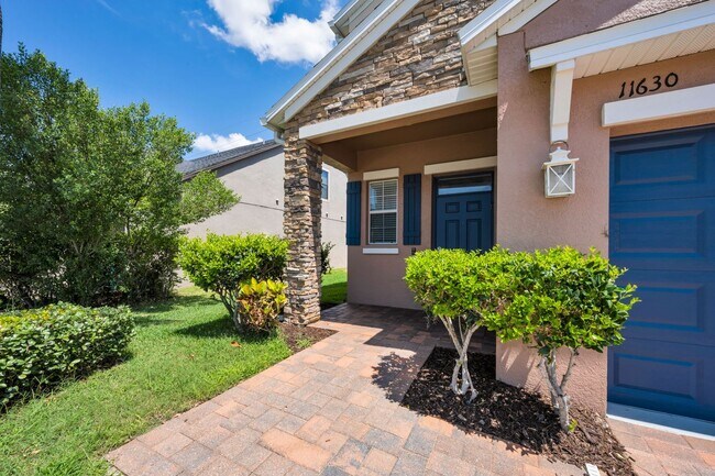 Building Photo - Beautiful Trinity Lakes 5 bedroom 3.5 Baths