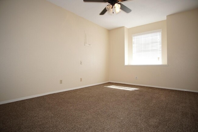 Building Photo - 2045 Pueblo Nuevo Cir