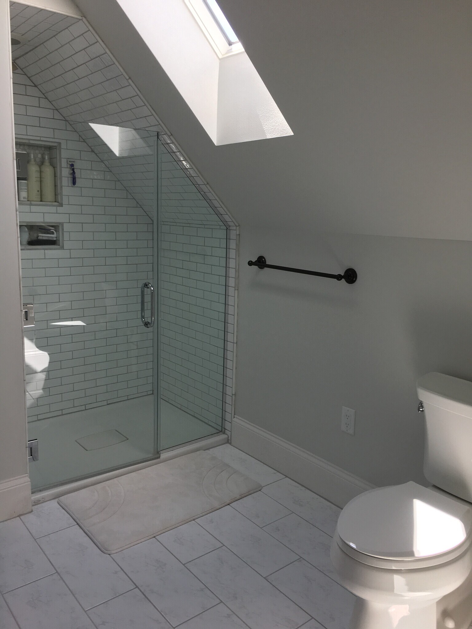 Master Bath - 2547 S Shore Dr