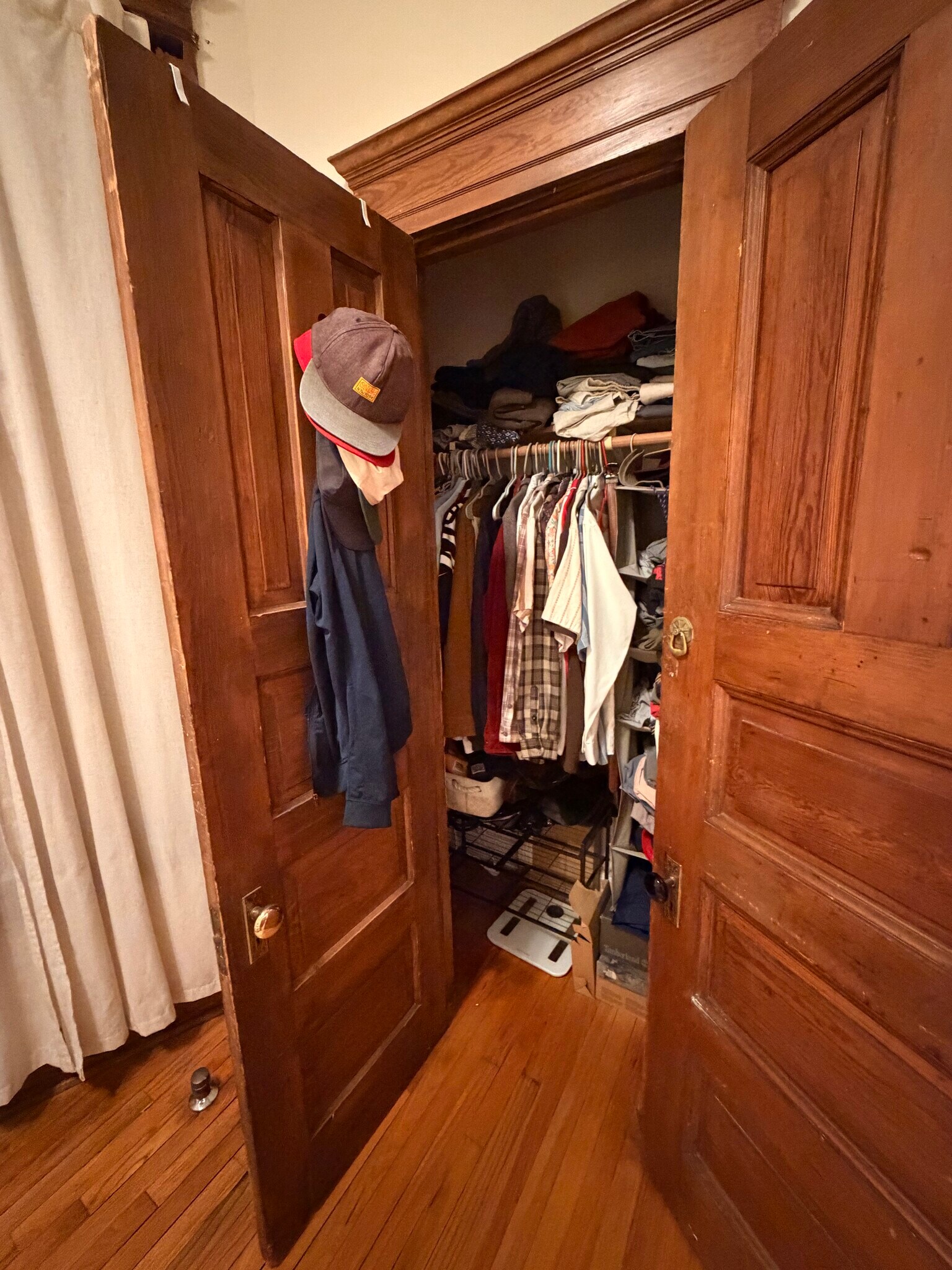 Building Photo - 1037 N Damen Ave