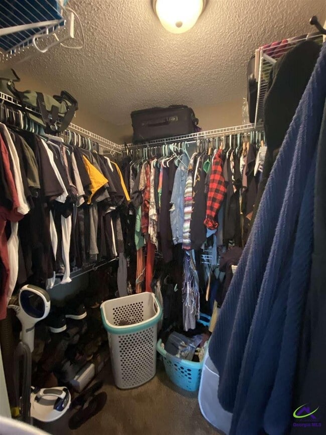 Building Photo - 552 Grand Ave