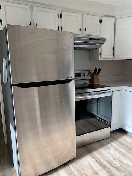 Building Photo - 200 Post Rd