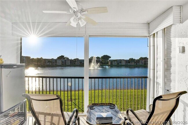 Building Photo - 6114 Coral Lake Dr
