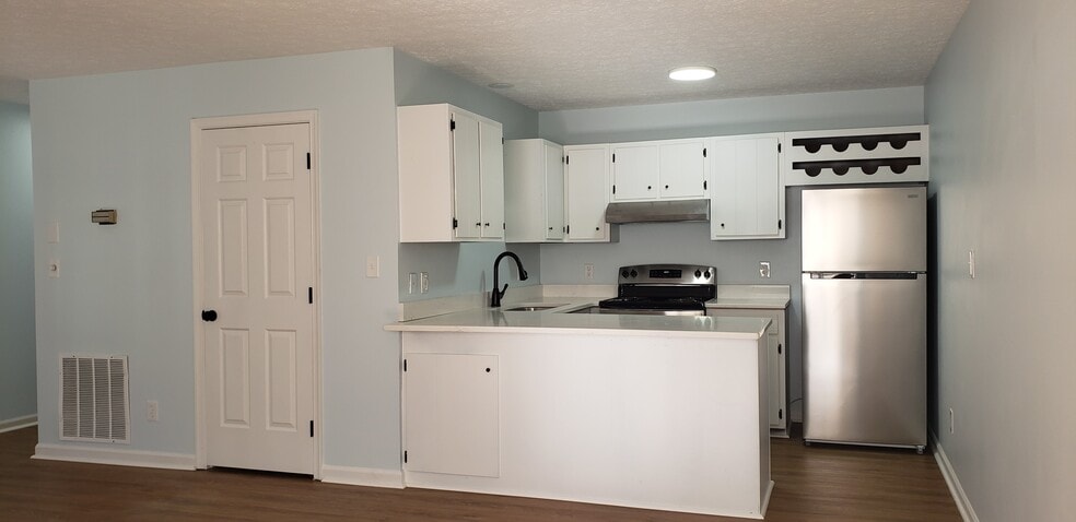 Building Photo - 104 Millwheel Ct