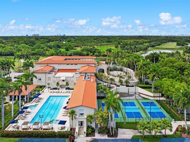 Building Photo - 13633 Deering Bay Dr