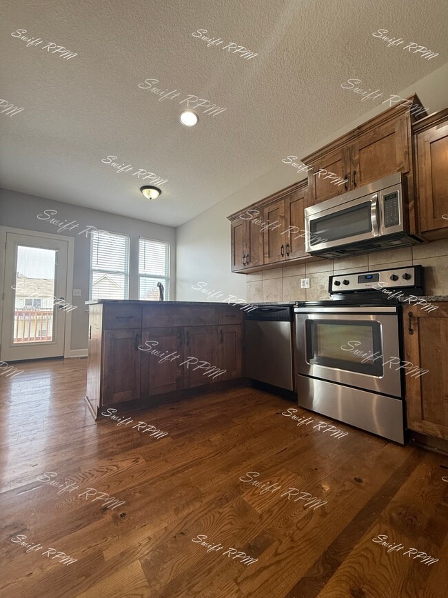 Building Photo - 7532 McCoy St