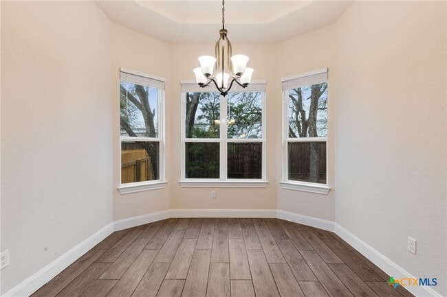 Building Photo - 514 Carriage House