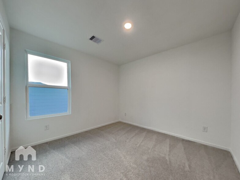 Building Photo - 1737 Lofty Cedar Ct