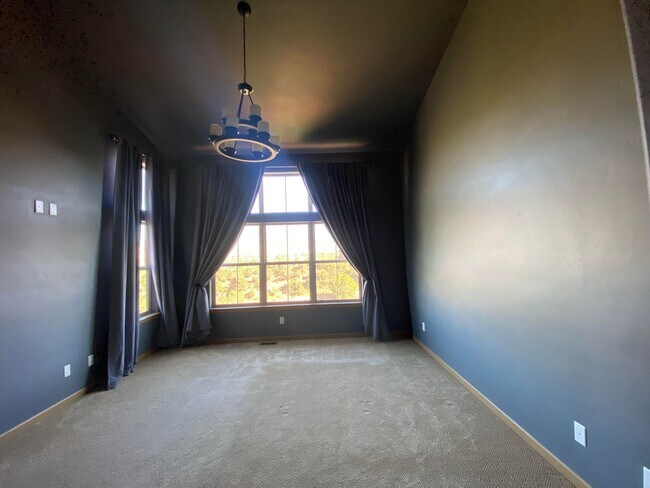 Building Photo - 23 Open Sky Cir