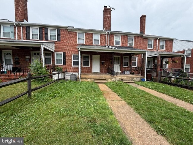 Building Photo - 7136 Eastbrook Ave