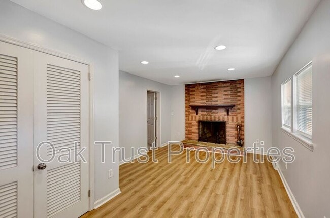 Building Photo - 5120 Braddock Ave