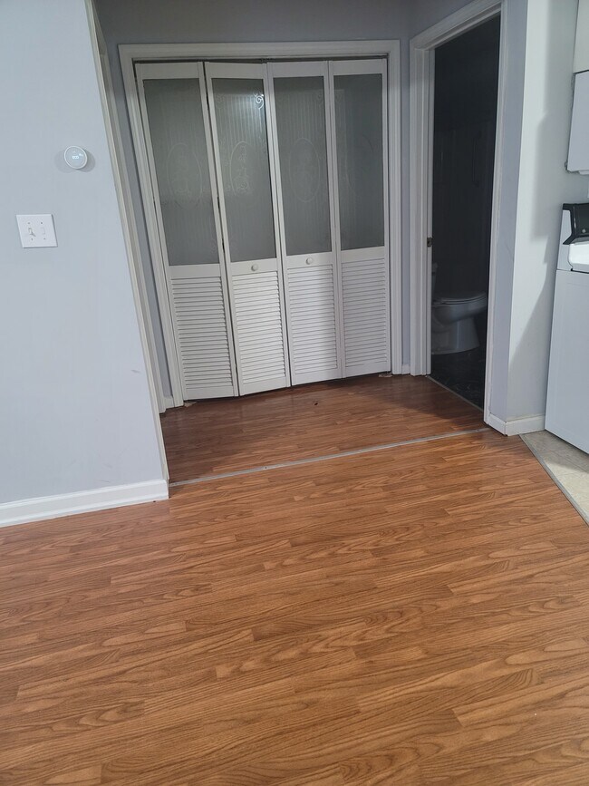 Building Photo - 891 Brian Ln