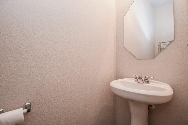 Building Photo - 24818 Signorelli Way