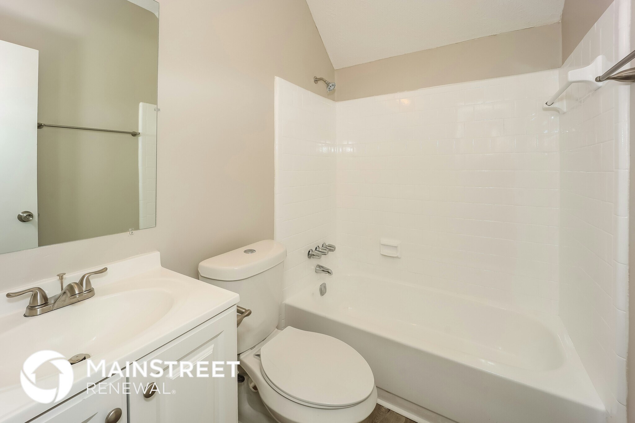 Building Photo - 7426 Dartmouth Ct