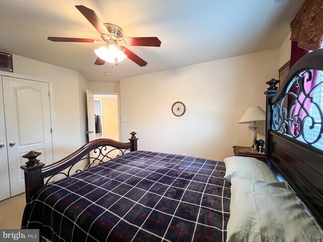 Building Photo - 25008 Owl Creek Dr