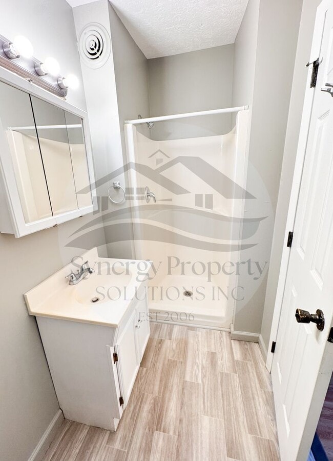 Building Photo - Madison Schools