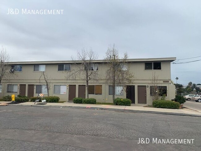Building Photo - 4485 Quince St