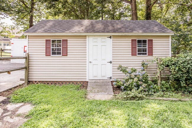 Building Photo - 14530 Fox Knoll Dr