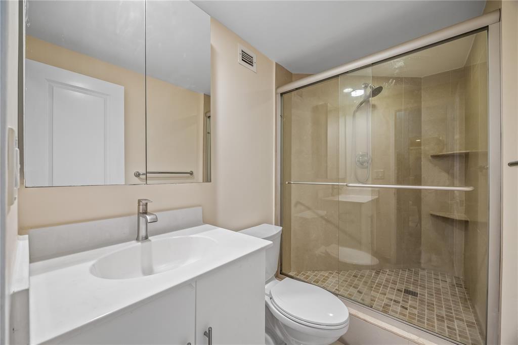 Building Photo - 3001 S Ocean Dr