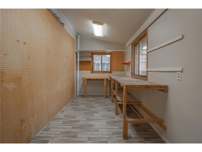 Building Photo - 19115 Homestead Cir