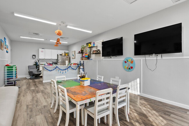 Building Photo - 3800 N Ocean Dr
