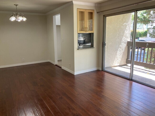 Building Photo - $3,295! Charming 2-Bed, 2-Bath Corner Unit in Gated Culver City Community!
