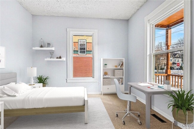 Building Photo - 302 Kellogg St