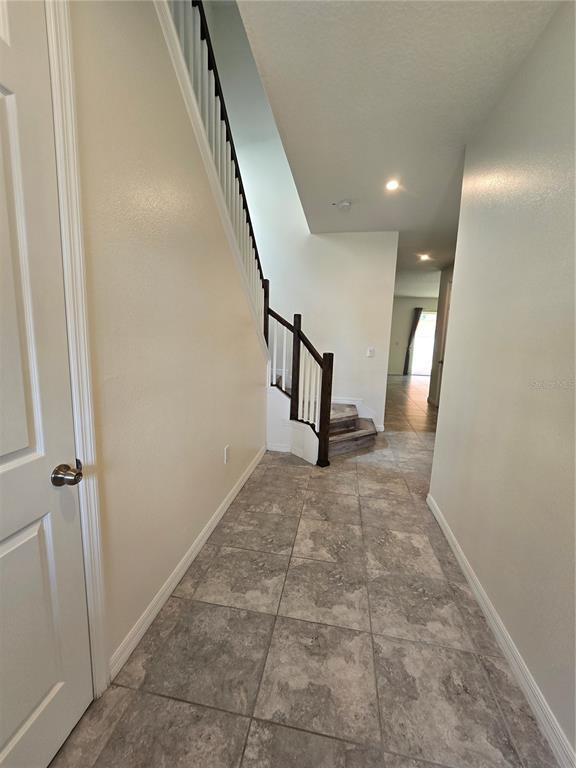 Building Photo - 2450 Avian Loop