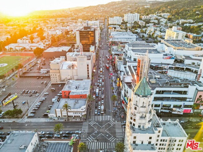Building Photo - 2700 Cahuenga Blvd