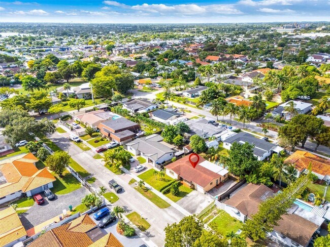 Building Photo - 3560 SW 107th Ct