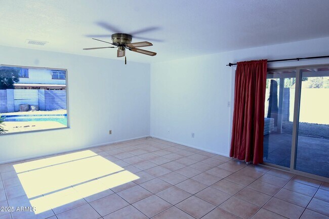 Building Photo - 16216 N 33rd Dr