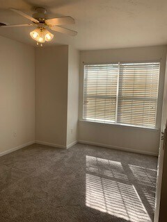 Building Photo - Colonial Hills Townhouse in Hanover 3 Bedroom 1.5 Bath, Garage- SouthWestern SD