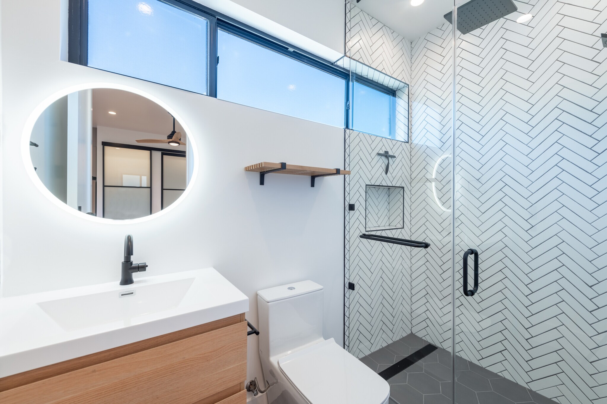 Building Photo - 18740 Merridy St