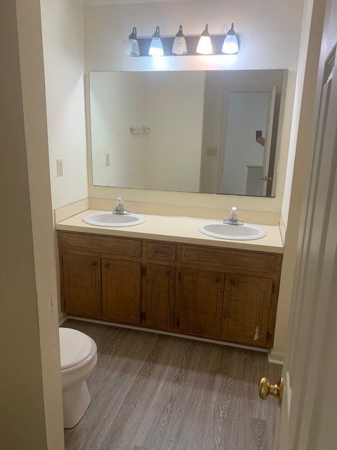 Building Photo - 344 Haven Dr