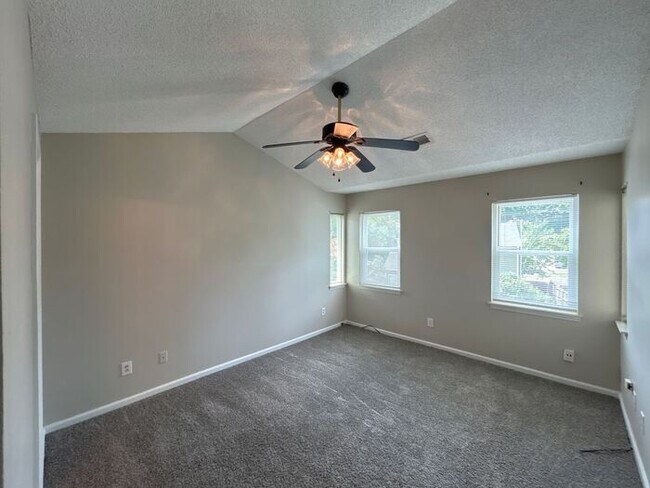 Building Photo - T.R. Lawing Property