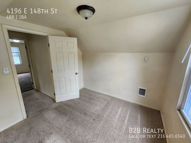 Building Photo - 4196 E 148th St