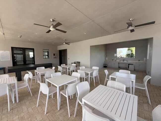 Building Photo - 10696 SW Estella Ln
