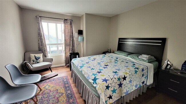 Building Photo - 680 Dartmore Ln