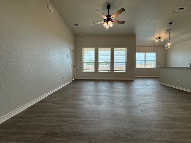 Building Photo - 2619 Wasilla Dr
