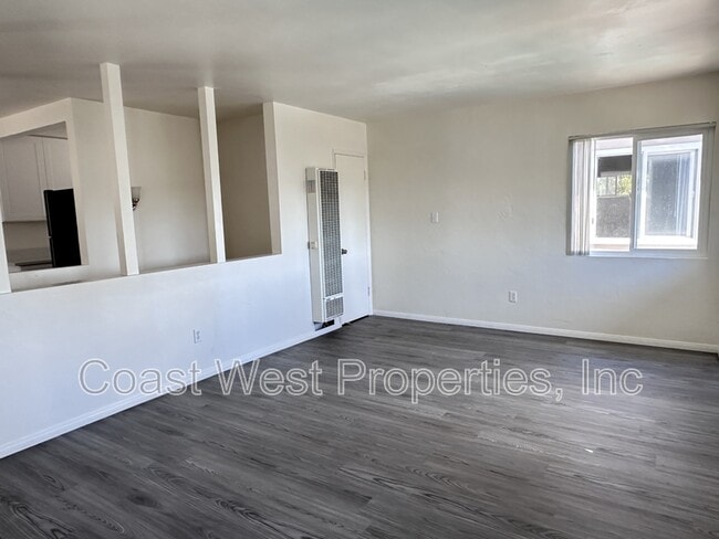 Building Photo - 822 Tourmaline St