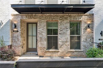 Building Photo - 857 Constellation Dr